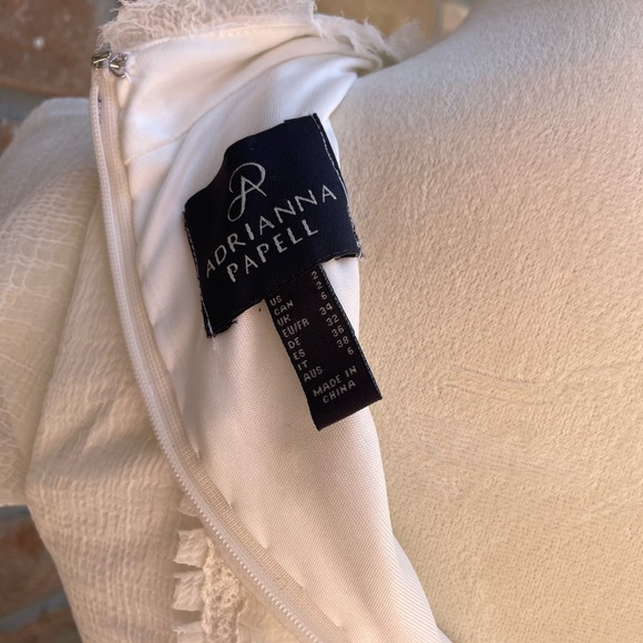 Adriana Papell White Flutter Sleeve Chiffon Dress Size 2 - Picture 9 of 9